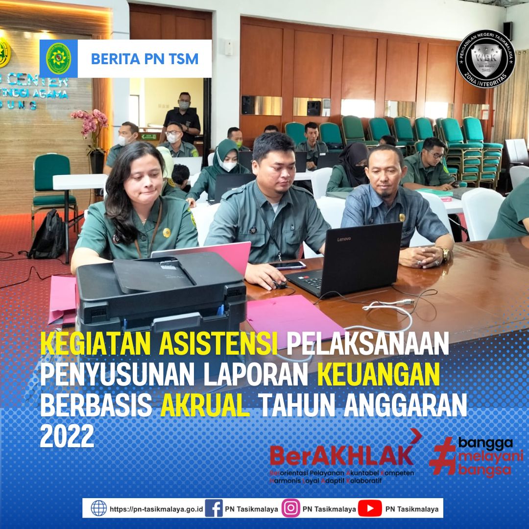 Blue Simple and Modern Editable Economic Headline News Instagram Post 1